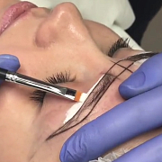 Белая паста для разметки бровей WhiteBrowPasteLenaLevi